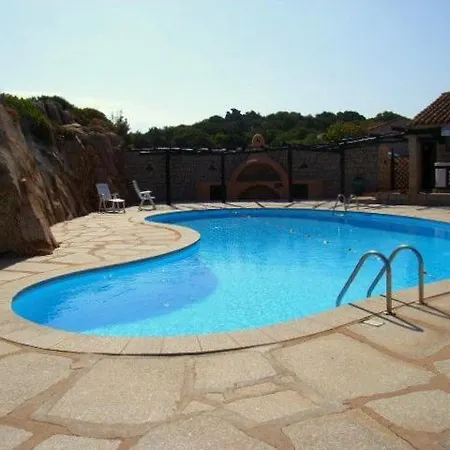 Alba Ruja 2 With Pool Close To Amenities *